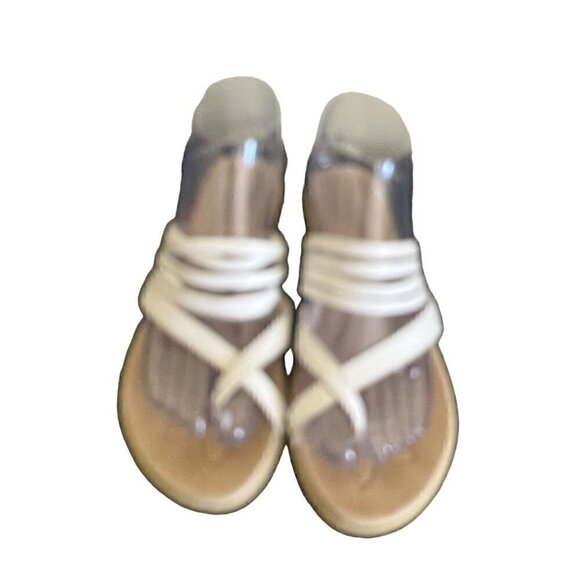 B O C Born Sandals Sz 7M Alisha Shoe White - Picture 2 of 6